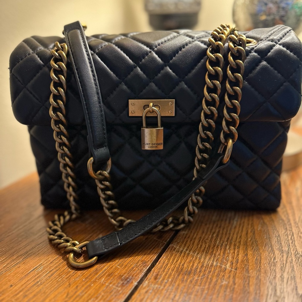 KURT GEIGER LONDON Brixton Lock black quilted Leather Convertible Shoulder Bag